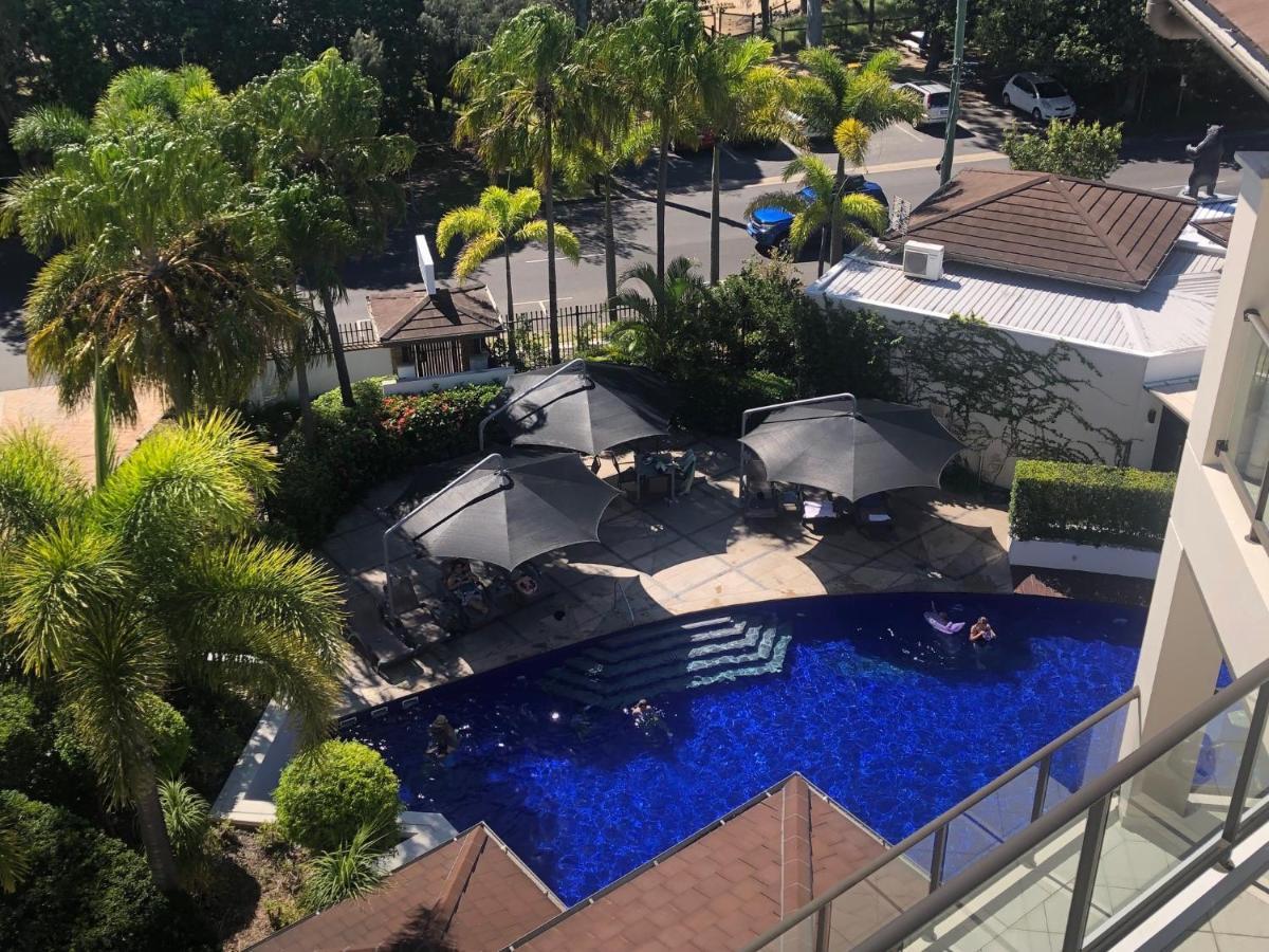ハービー・ベイ グランド メルキュール アレグラ ハービー ベイアパートホテル エクステリア 写真 The pool at the hotel