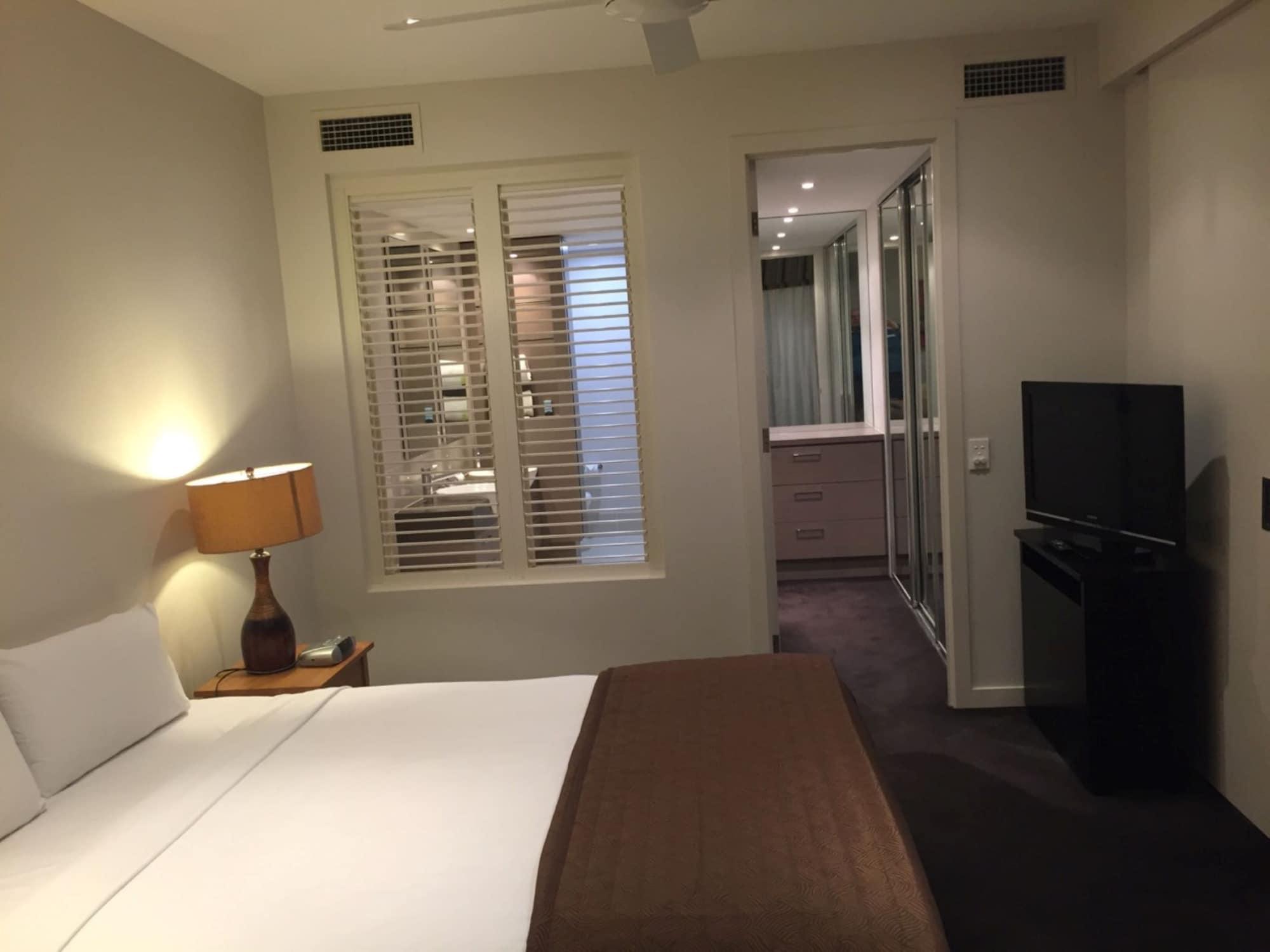 ハービー・ベイ グランド メルキュール アレグラ ハービー ベイアパートホテル エクステリア 写真 A bedroom at the hotel