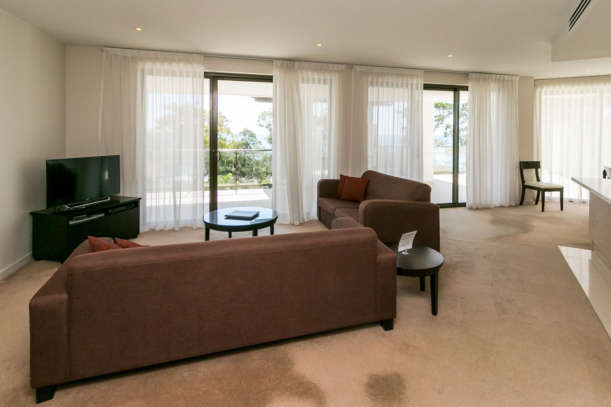 ハービー・ベイ グランド メルキュール アレグラ ハービー ベイアパートホテル エクステリア 写真 A living room