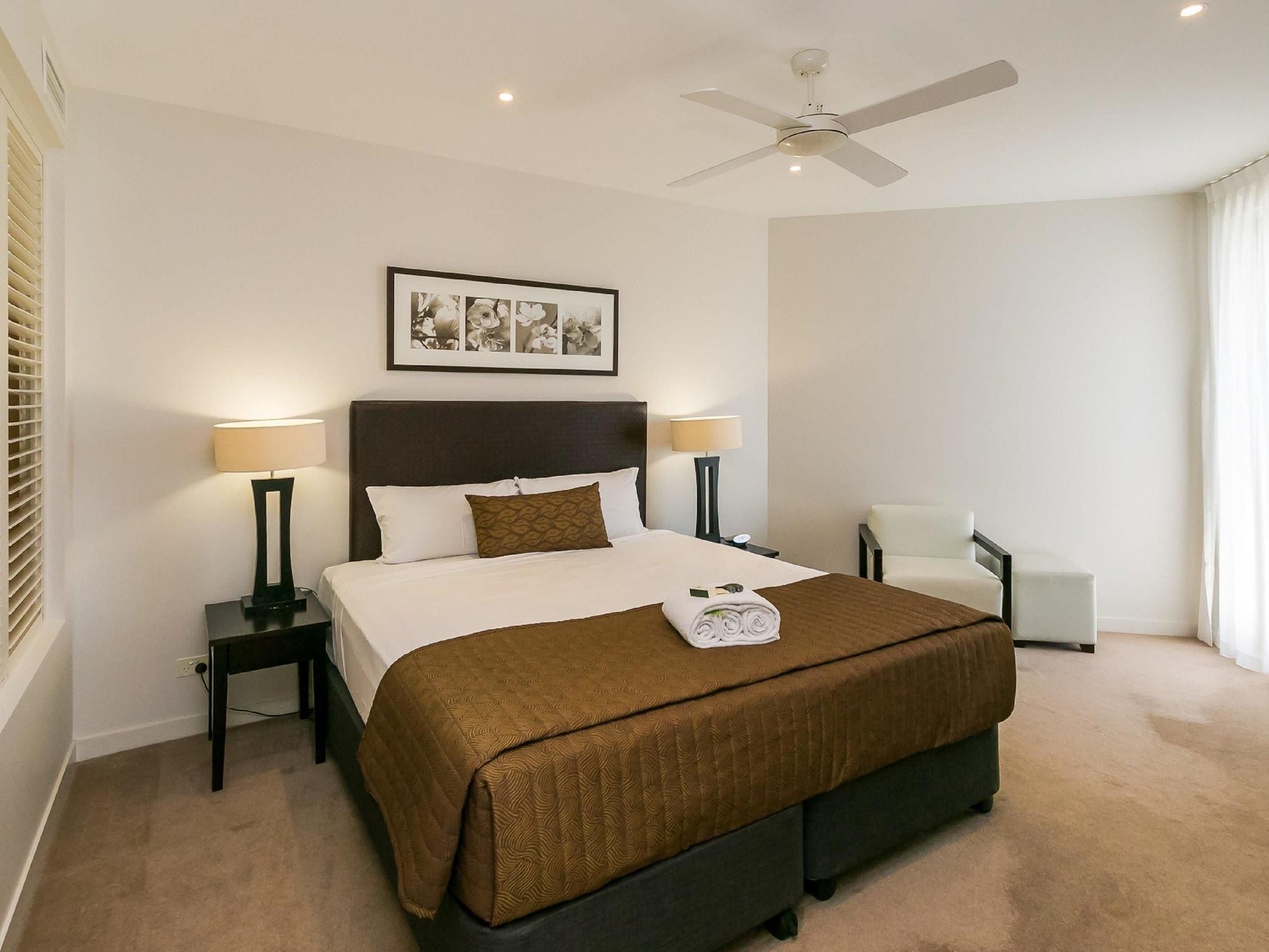 ハービー・ベイ グランド メルキュール アレグラ ハービー ベイアパートホテル エクステリア 写真 A bedroom at the hotel