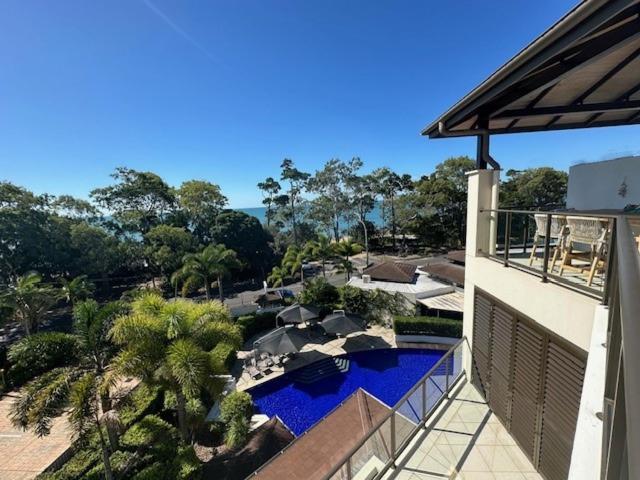 ハービー・ベイ グランド メルキュール アレグラ ハービー ベイアパートホテル エクステリア 写真 View from the balcony of a two-bedroom apartment at the Mantra on Saltwater Island